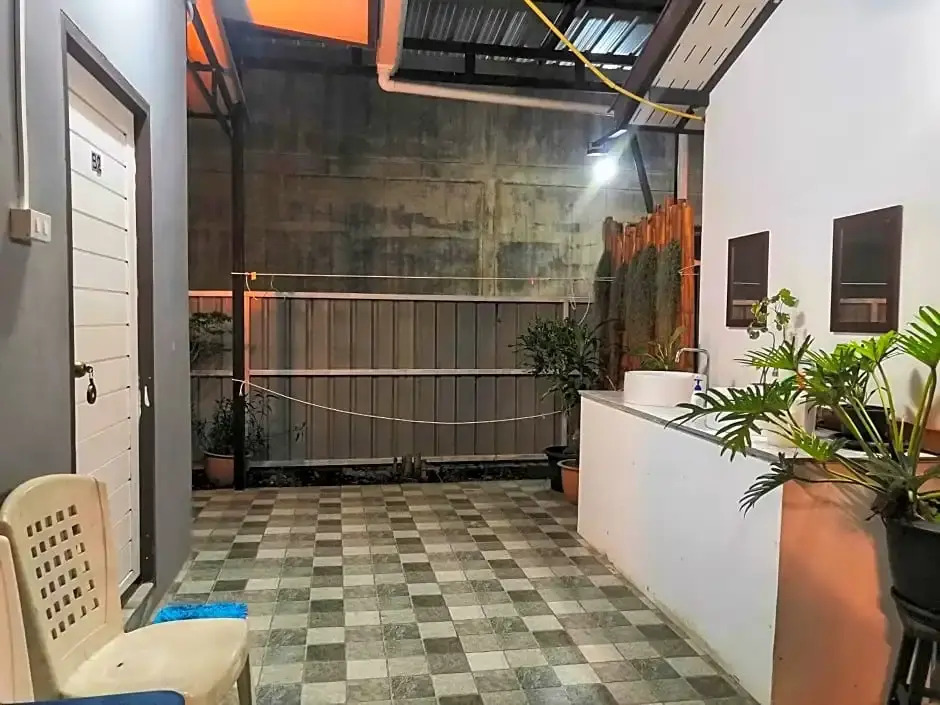 Backpack Hostel Kohyaoyai