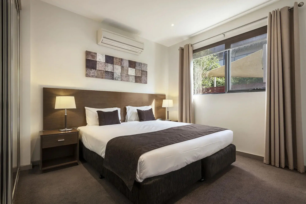 Quest Glen Waverley