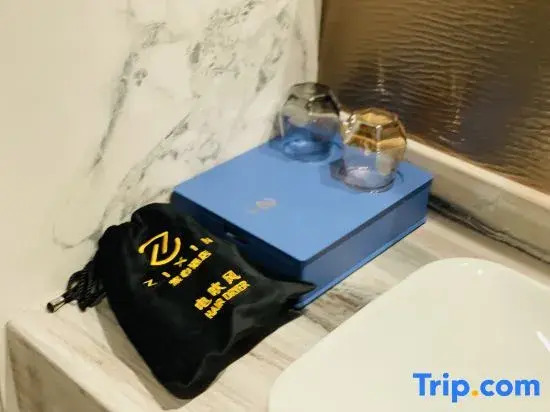 Yunshuigé Hotel (Zhuhai Gongbei Port Zhuhai Station)