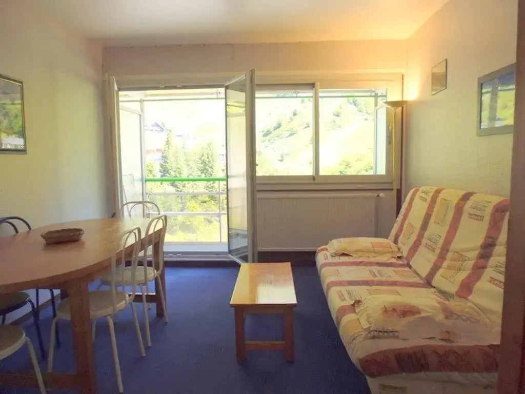 Appartement Gourette, 1 pièce, 4 personnes - FR-1-400-2