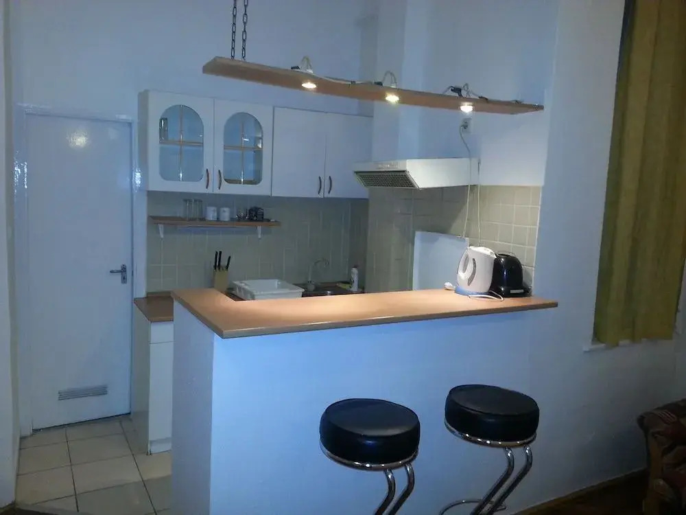 Caterina Private Rooms and Apartments
