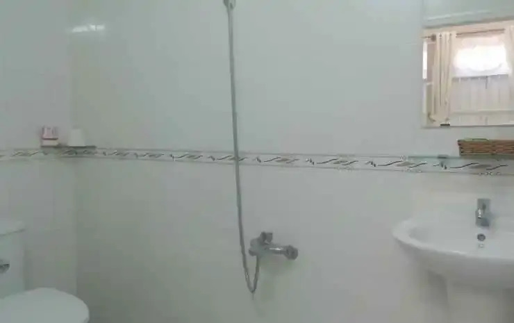 Oanh Nguyen Hotel