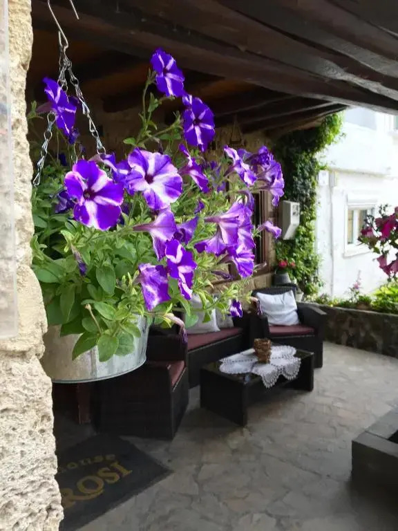 Varosi Guesthouse