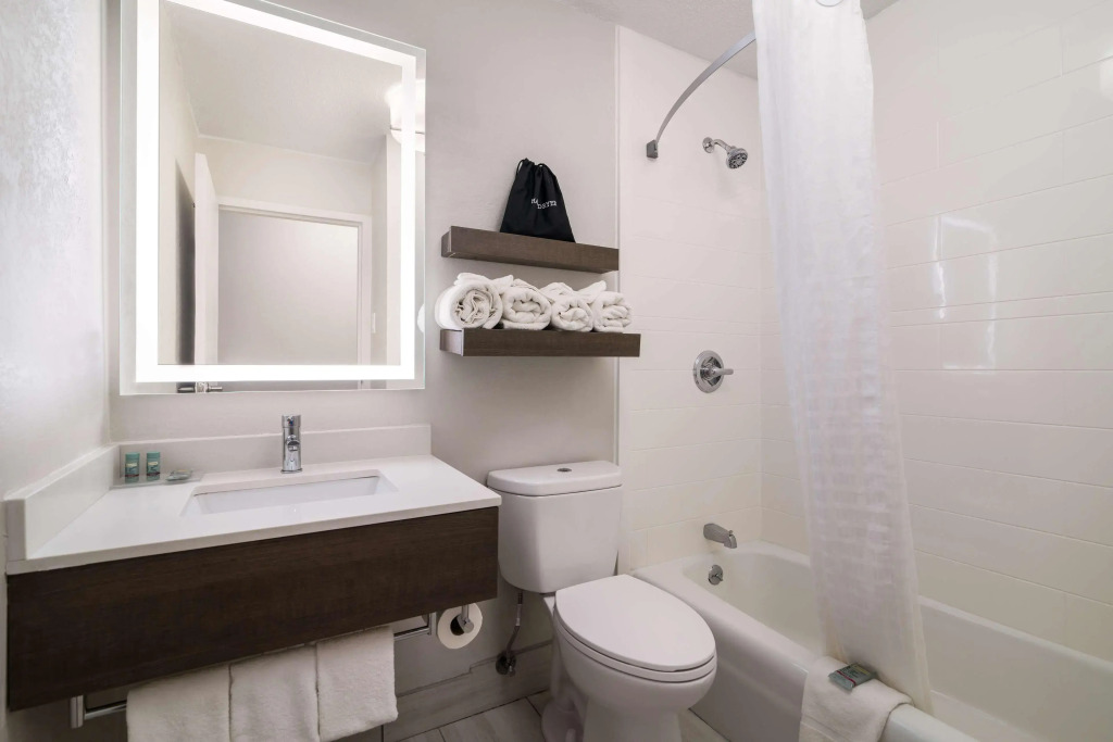 Best Western Plymouth Inn-White Mountains