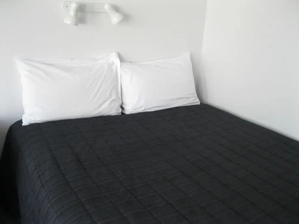 McLean Park Garden Motel