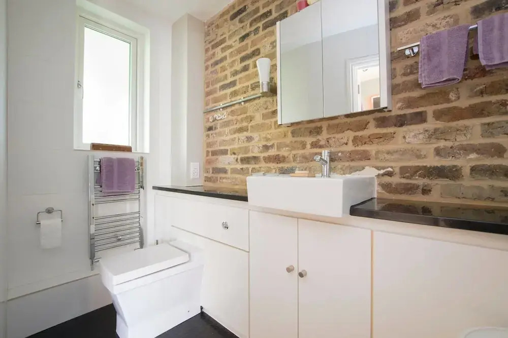 Chic 2 Bedroom Garden House in Dalston