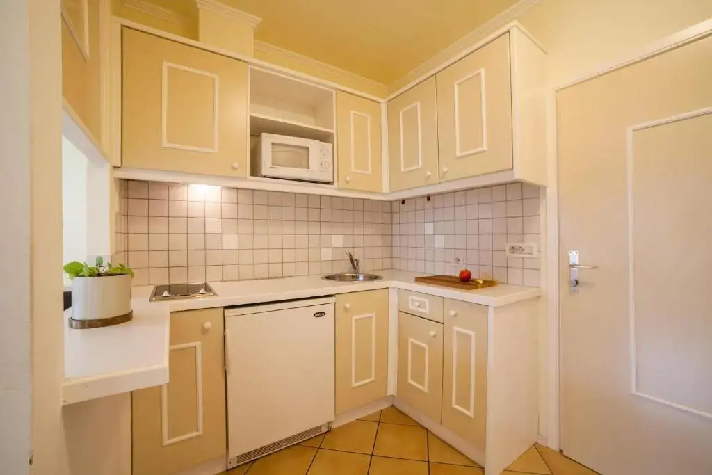 Wanda Apartment 2