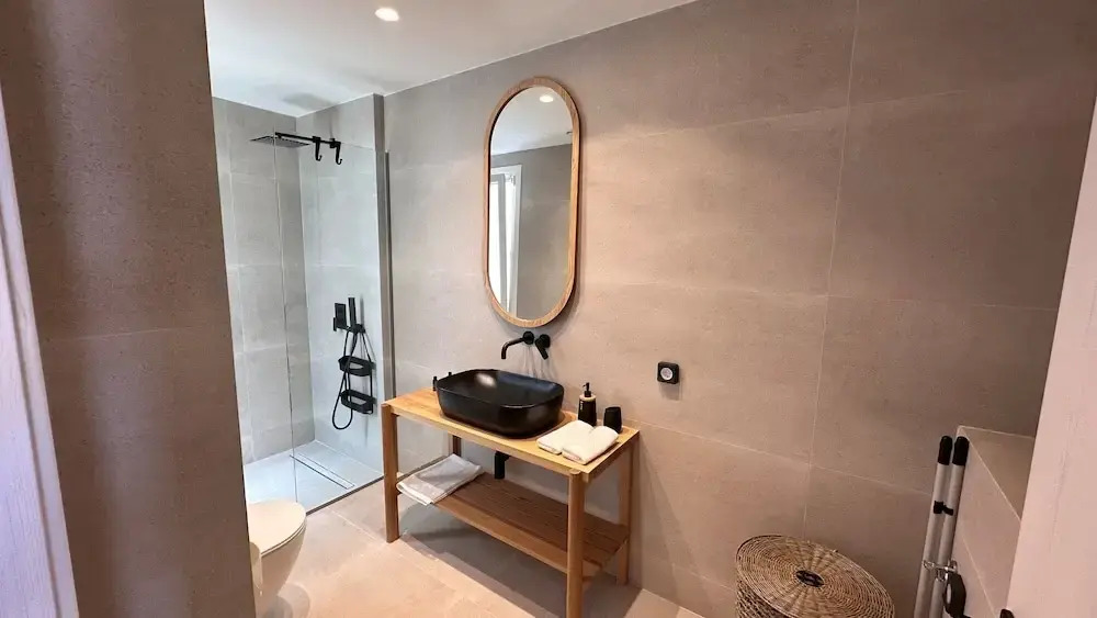Aristotle Suites