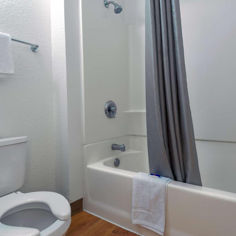 Motel 6 Chino, CA - Los Angeles Ontario