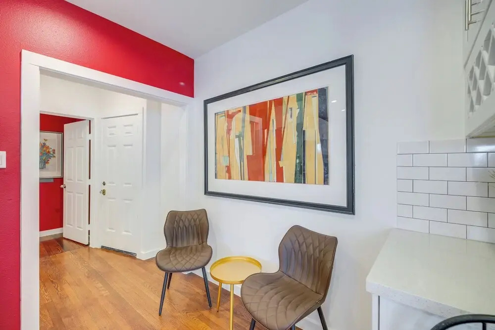 Pet-friendly Houston Apartment: 1 Mi to Downtown!
