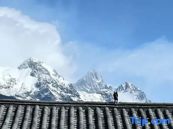 Lijiang Snow Mountain House View Courtyard (Baisha Ancient Town Branch)