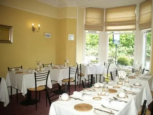 Ferndale Lodge