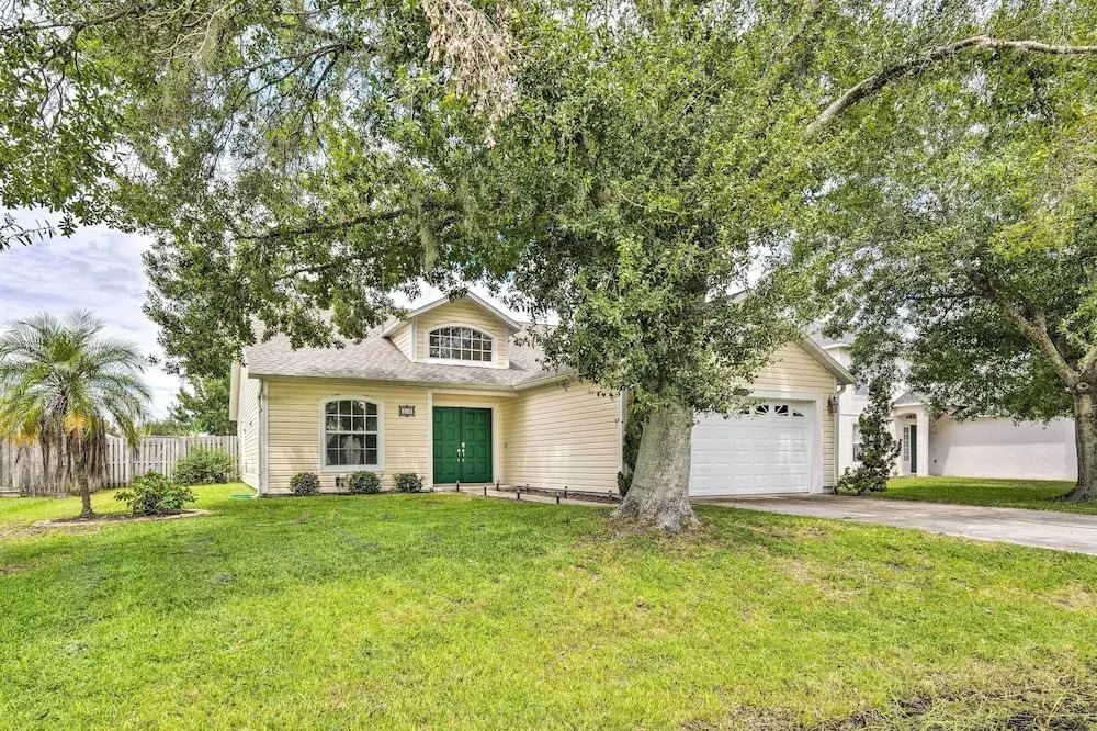 Private Pool & Yard: Airy Kissimmee Retreat!
