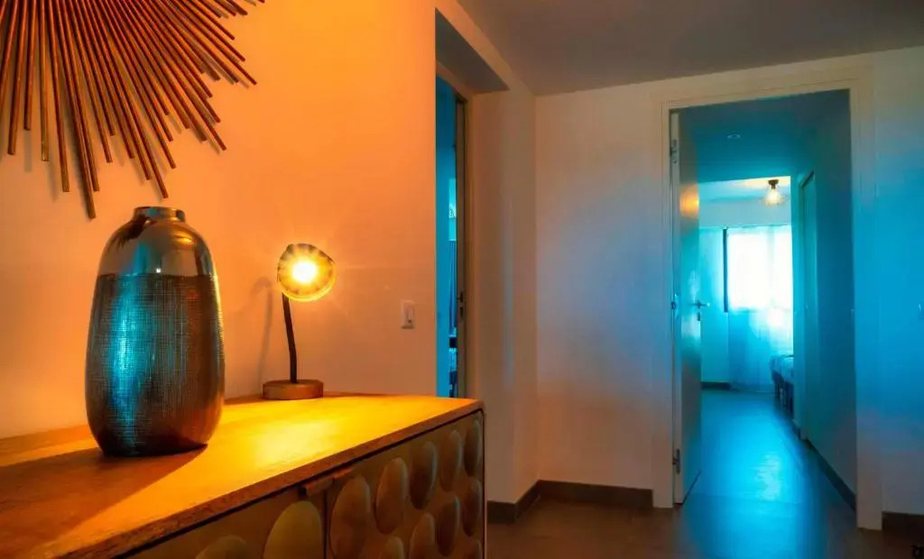 Solaneos propose magnifique T4 neuf sur le port avec Piscine