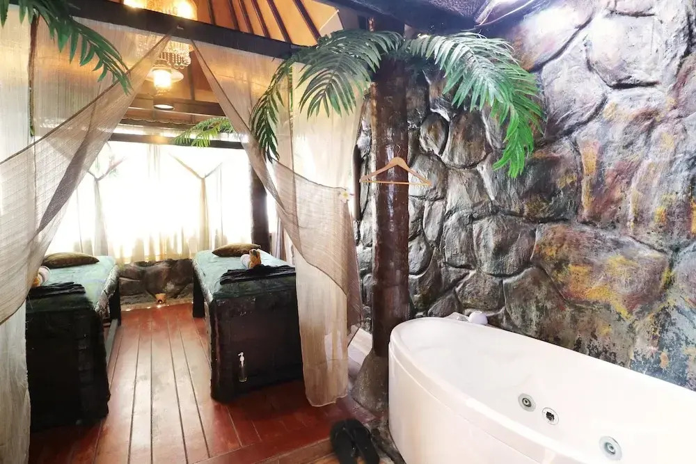 Hawaii Bali Hotel