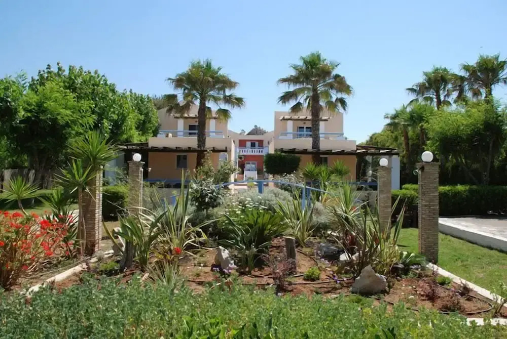 Aithrio Hotel