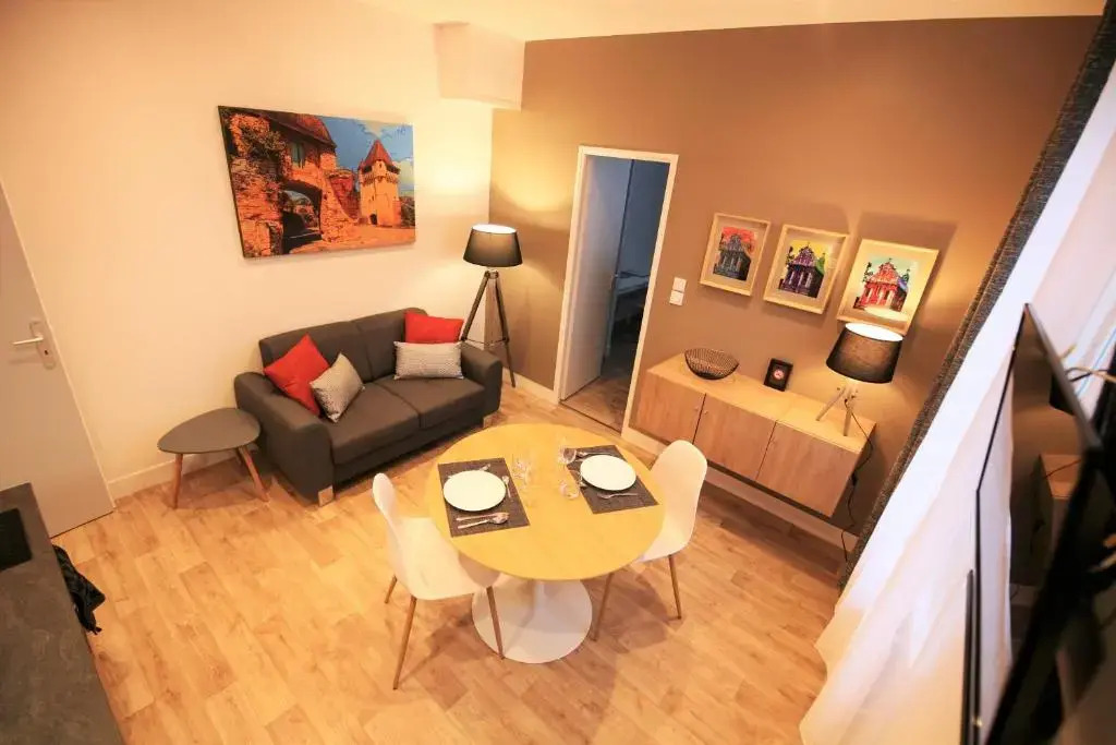 Le FAIDHERBE Style AppartHôtel - Parking gratuit - Calme et lumineux