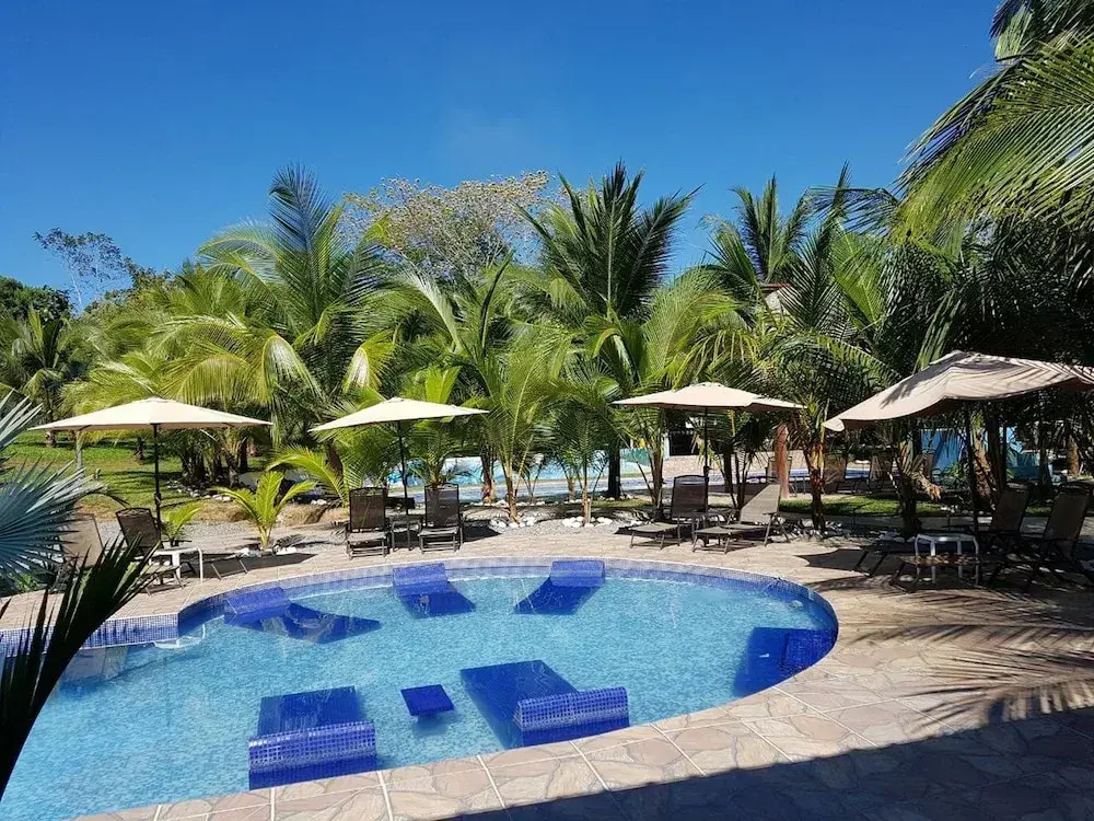 Paradise Inn