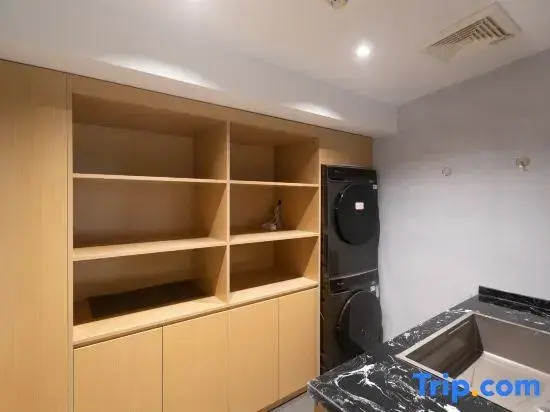 Xfeel Hotel