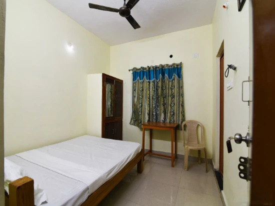 Kk Kalyanamandapam & Function Hall by OYO Rooms
