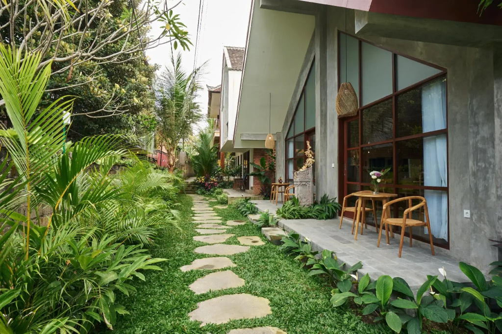 Yarama Cottages