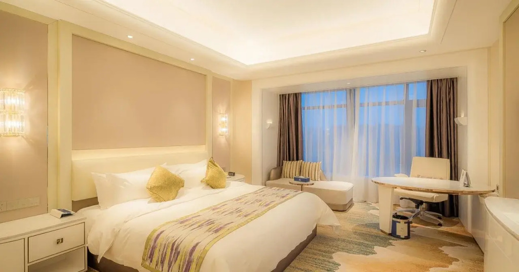 Shanghai Ship Hotel