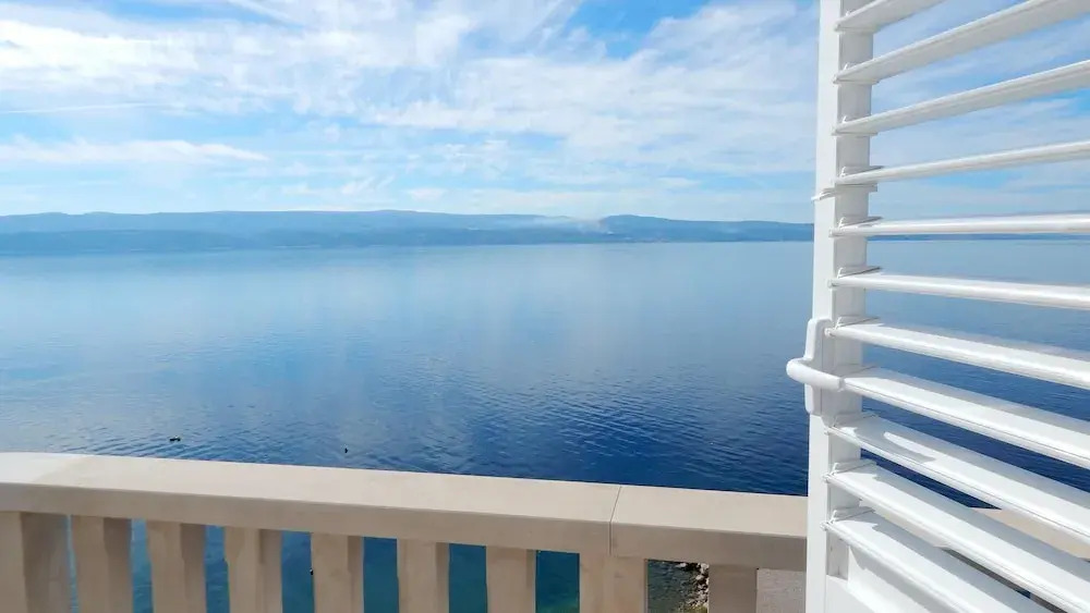 Apartment With 3 Bedrooms in Omiš, With Wonderful sea View, Furnished Terrace and Wifi