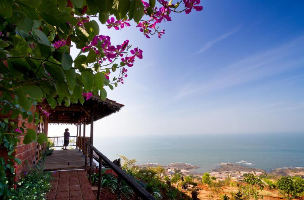 SaffronStays Villa 270, Dapoli