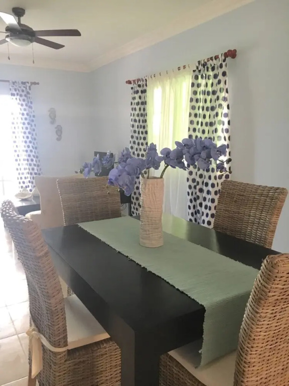 Palm Suites Unit A4