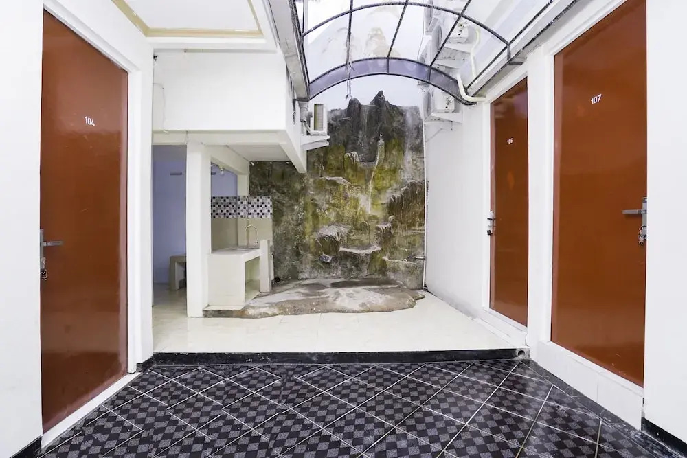 OYO 2094 Prestige Residence