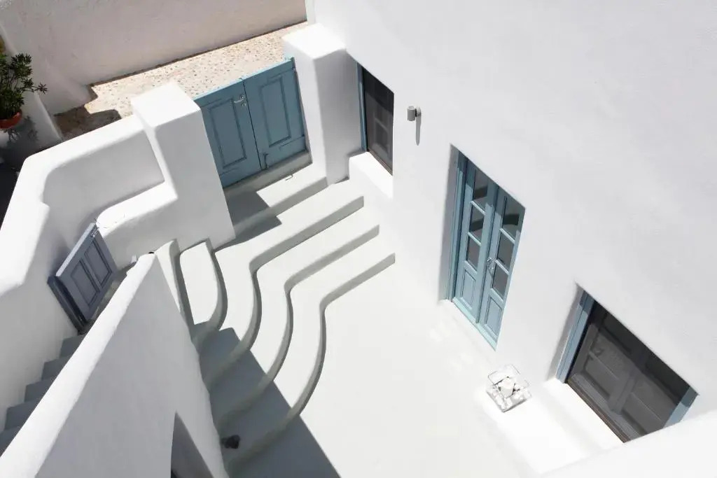 Santoniro Villa