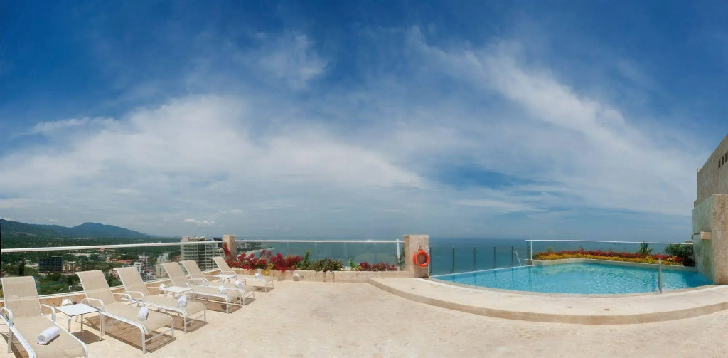 Irotama del Mar by Karisma