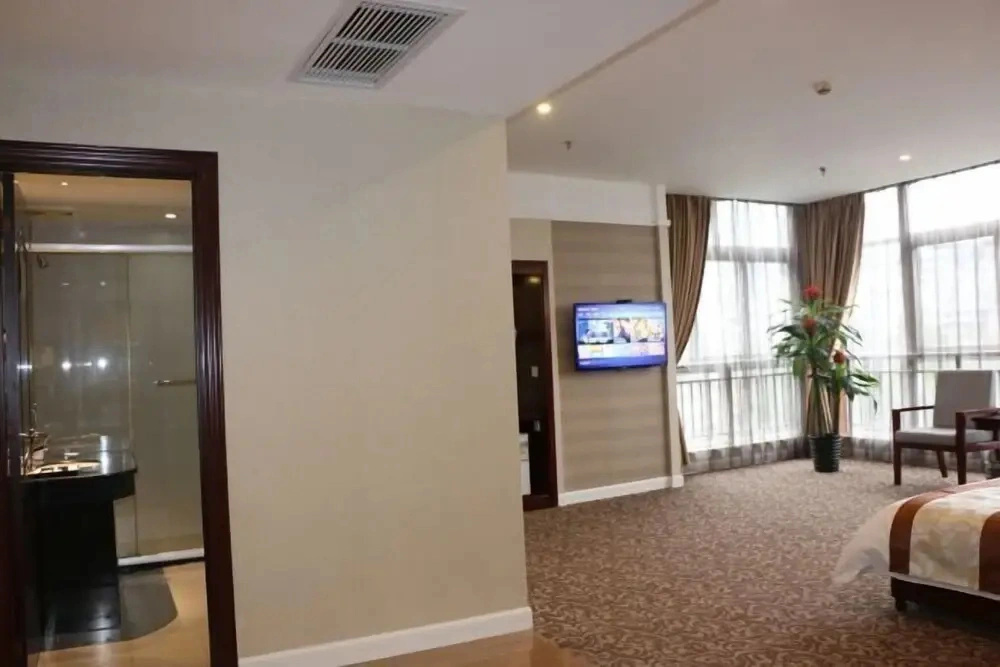 Enshi River View Yixin Hotel