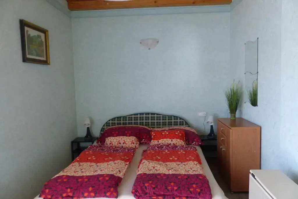 Orwa apartmanok - Fenyőfa köz