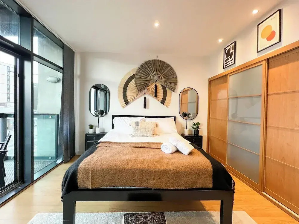 Hydro Apartments