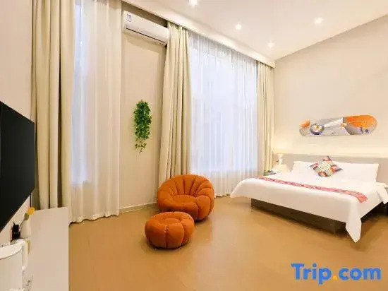 Xuefu Business Hotel (Yanji Yanbian University store)