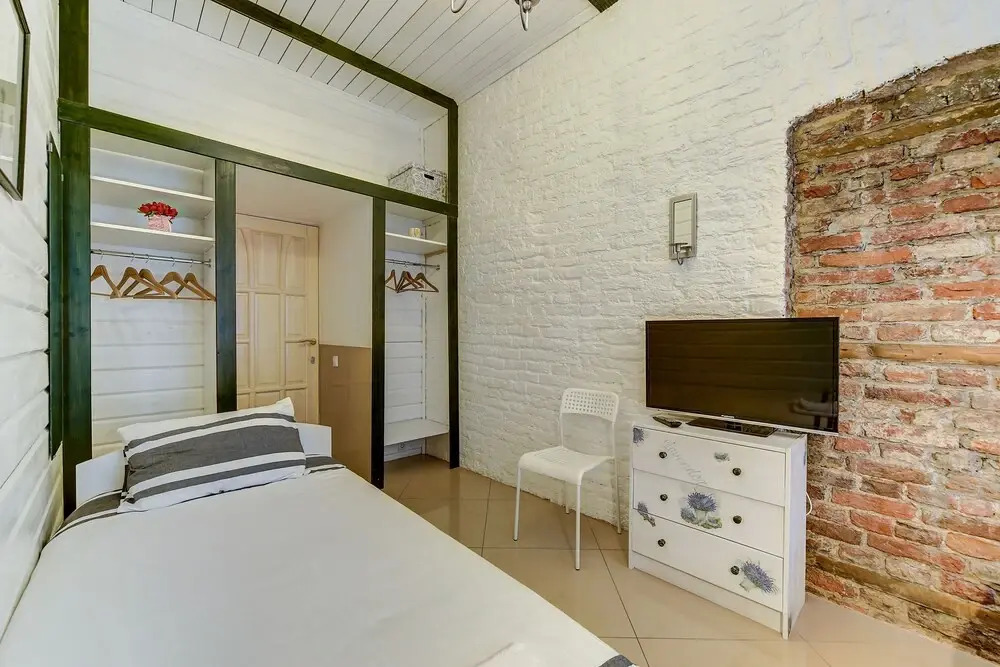Avrora apartments Malaya Morskaya 16