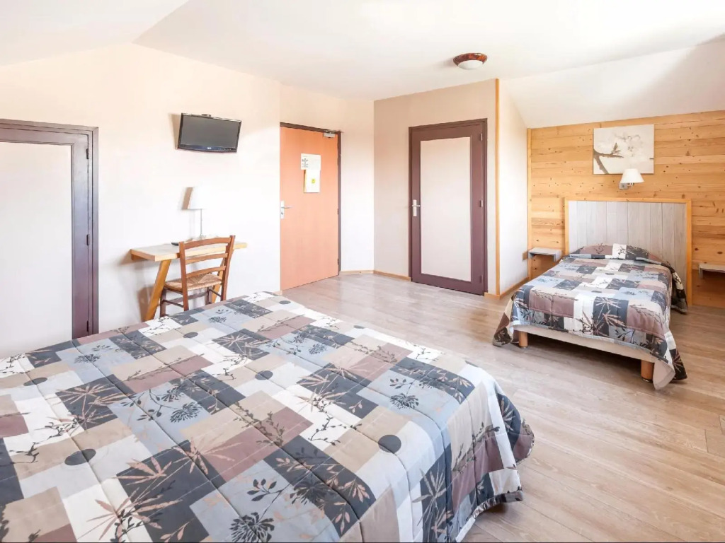 LOGIS LAUBERGE dARANC