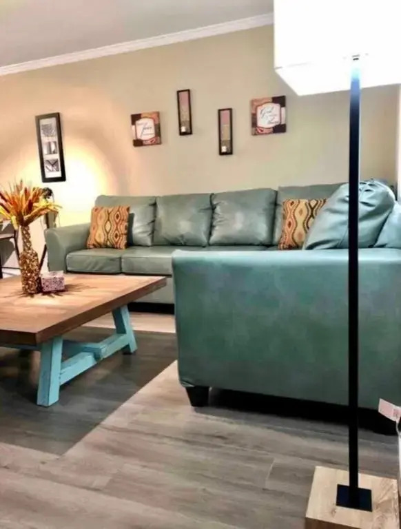 Trinity One Apartments - Country Luxury