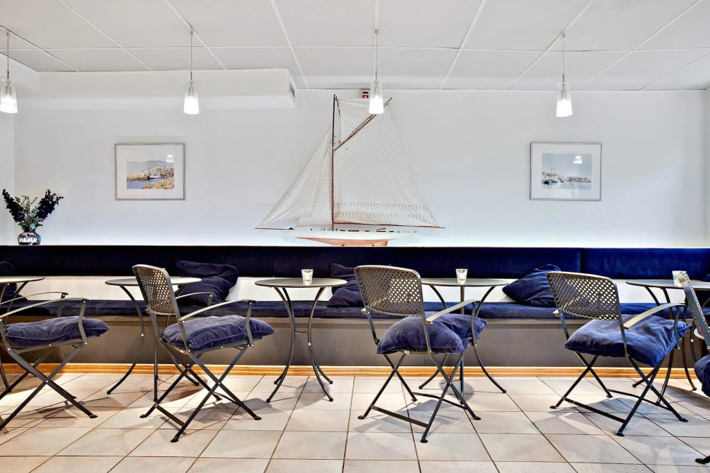 Center Hotel - Sure Hotel by Best Western