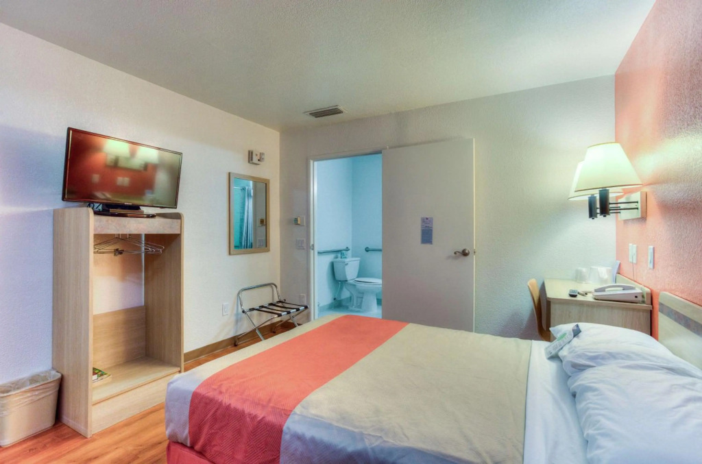 Motel 6-Tigard, OR - Portland South - Lake Oswego