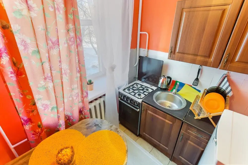 Apartment on Komsomolsky Prospekt 34