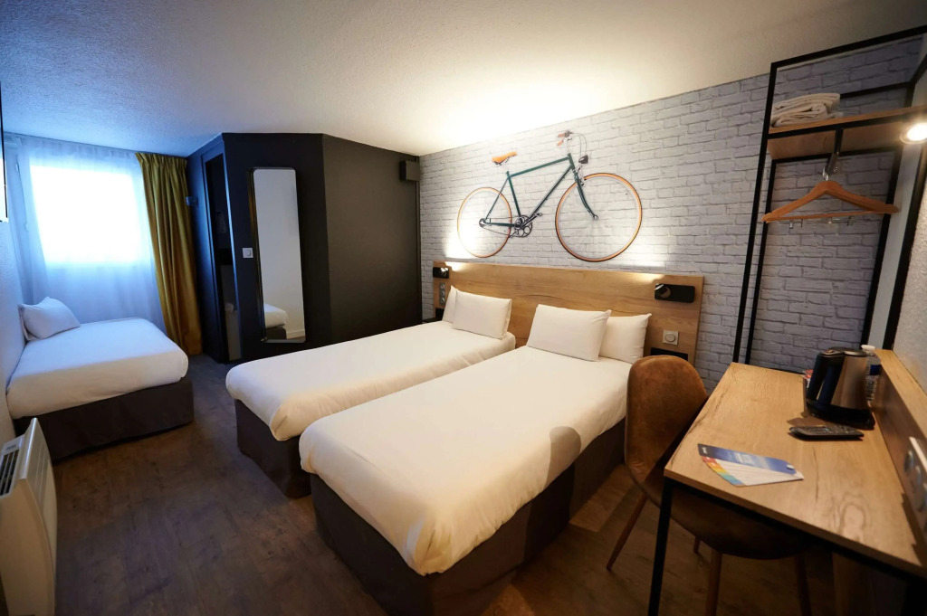 Kyriad Hotel Laval