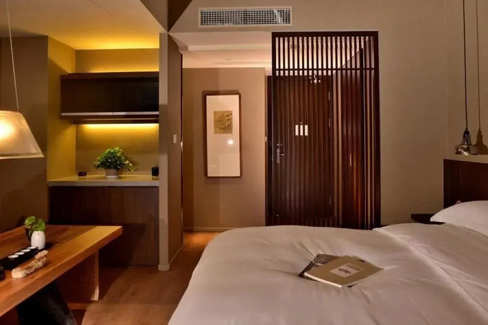 the Hidden Place Hotel