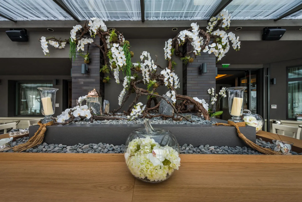 All Seasons Residence Design Hotel