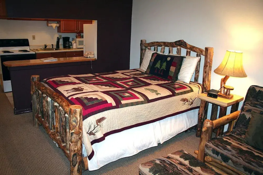 Fawn Valley Inn: 295