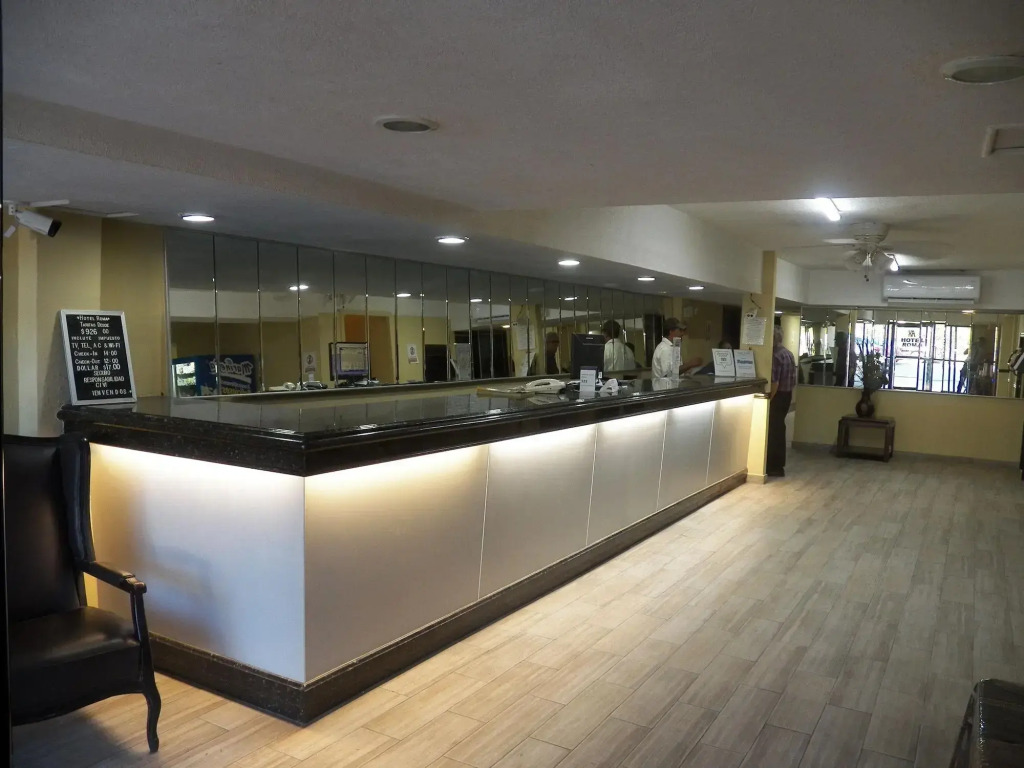 Hotel Roma