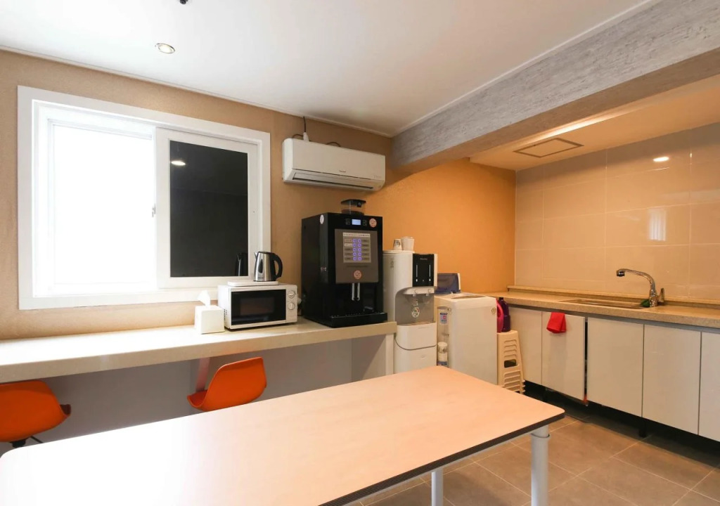 CC Business Hotel