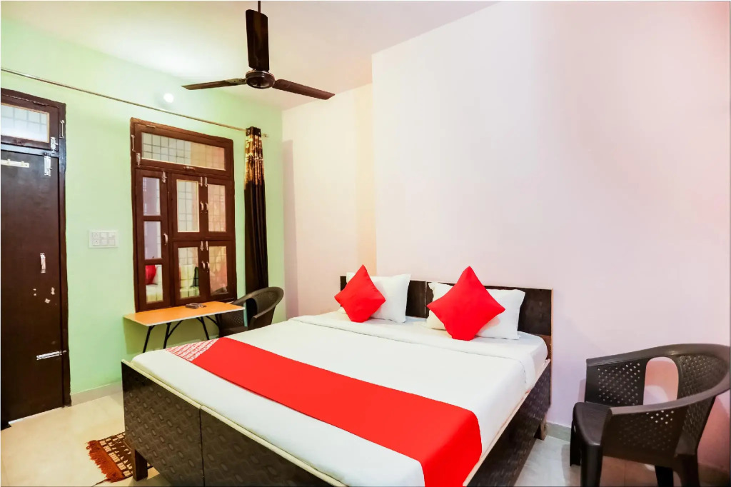OYO 69491 Park Hotel