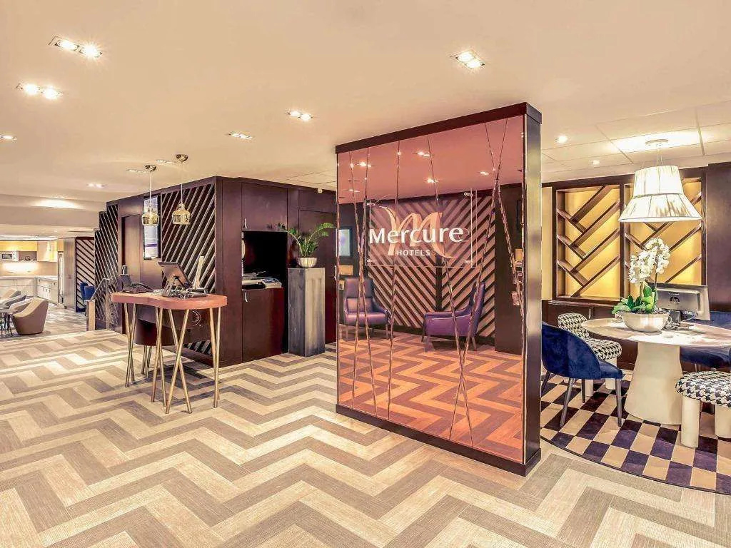 Mercure Paris Arc de Triomphe Etoile